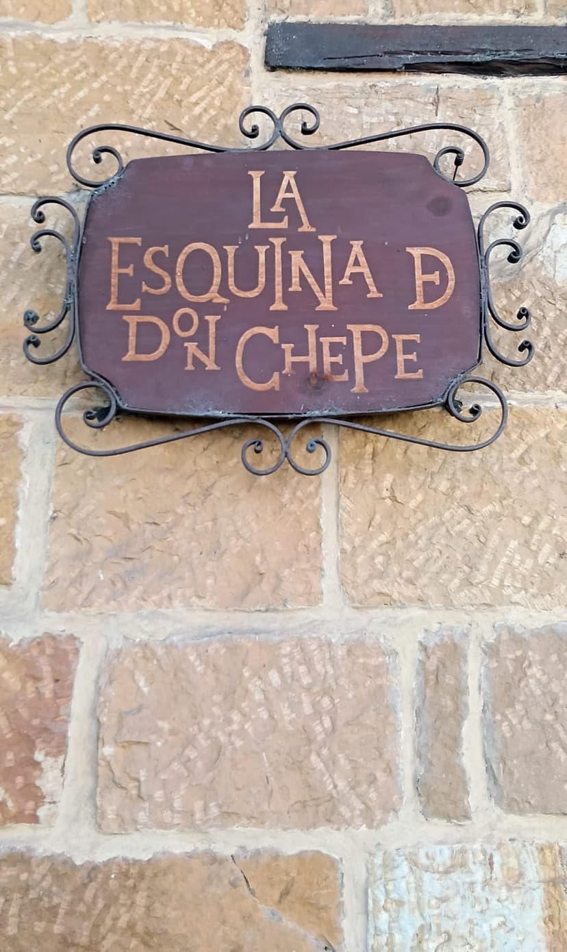 La esquina donde Chepe - Ejemplo de aviso tradicional